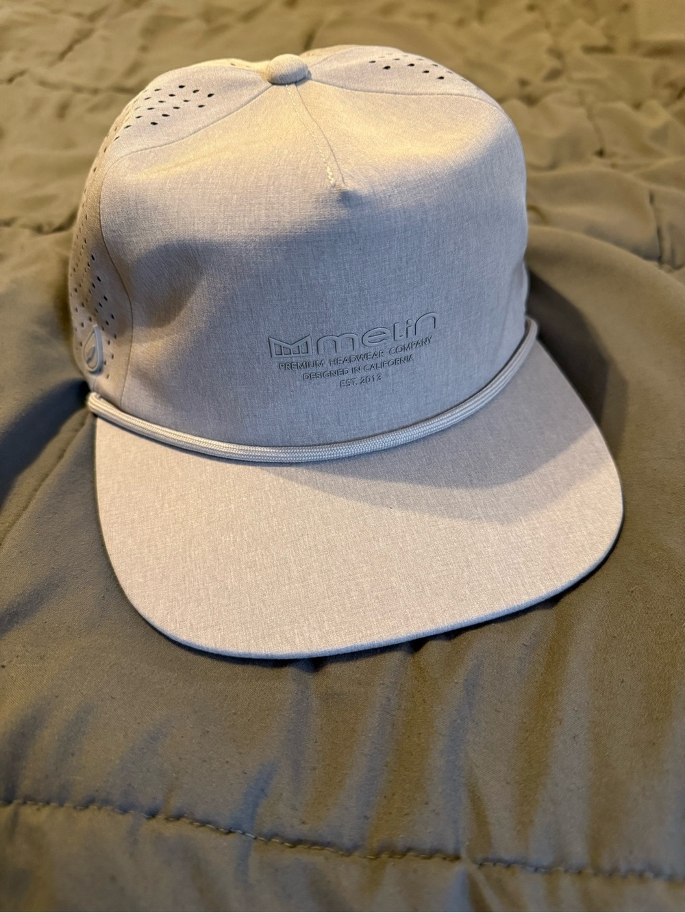Melin Headwear Performance Rope Cap in Light Gray